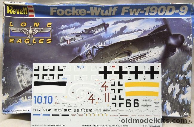 Revell 1/32 Focke-Wulf Fw-190D-9 Dora - With Revell #2745  Decals - (FW190D9), 4556 plastic model kit